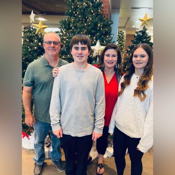 Meet your Posher, Brynn - Picture 4 of 4